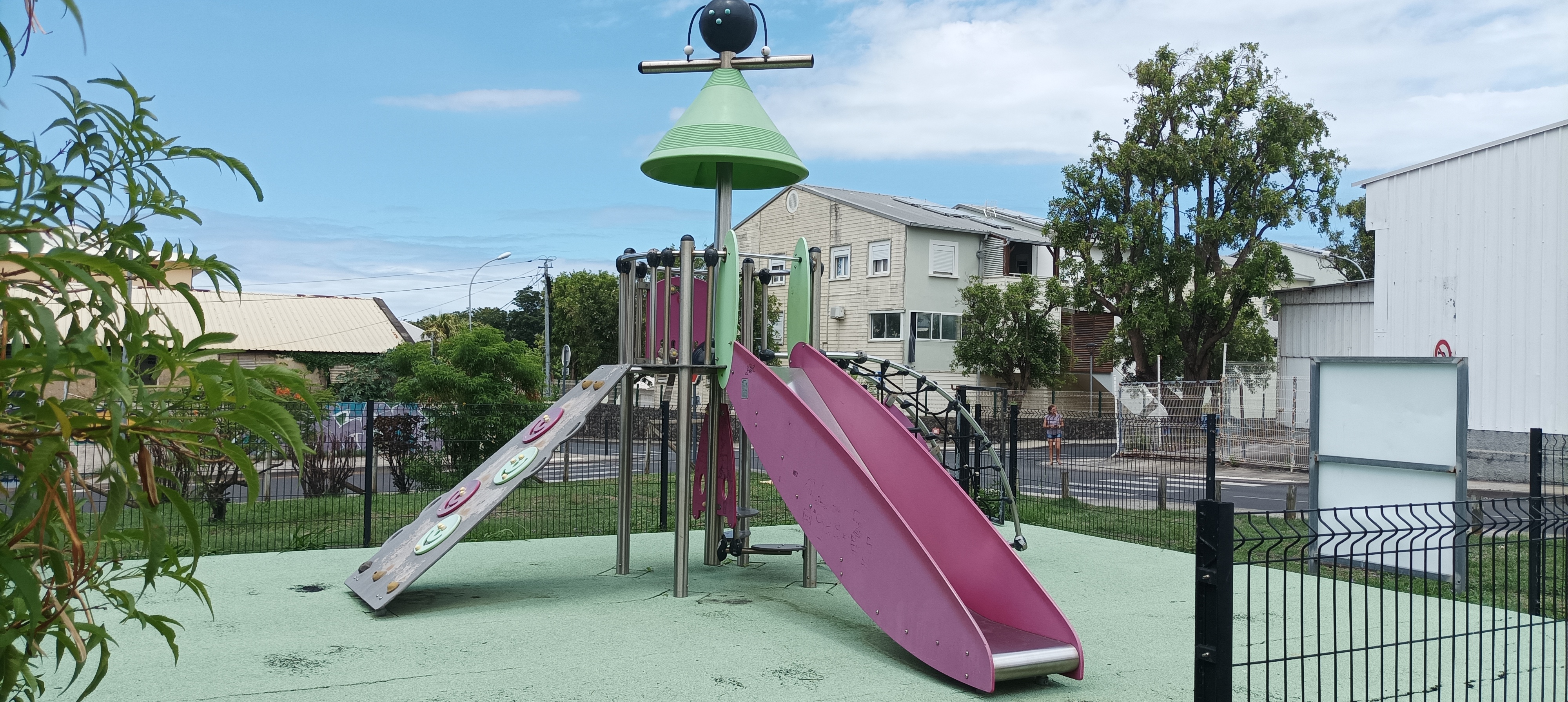 Aire de Jeux - Les Casernes