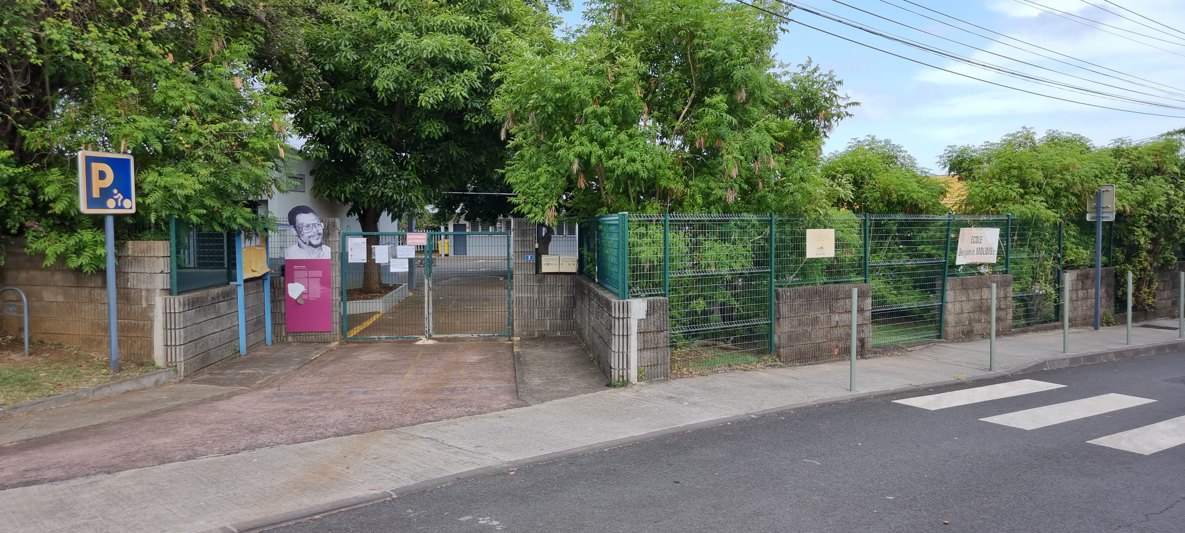 Ecole Primaire Benjamin Moloïse