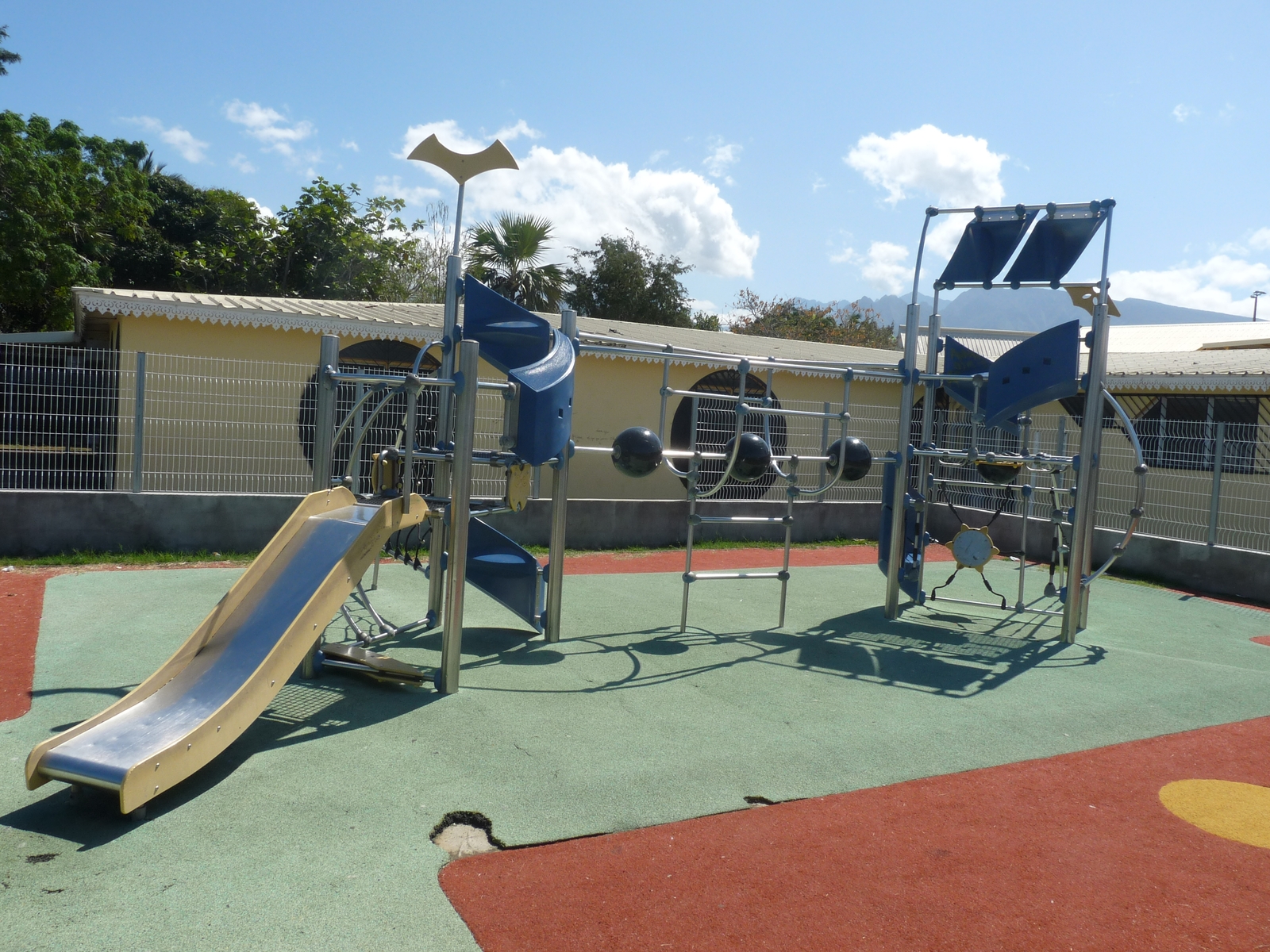 Aire de Jeux - Toby Les Hauts