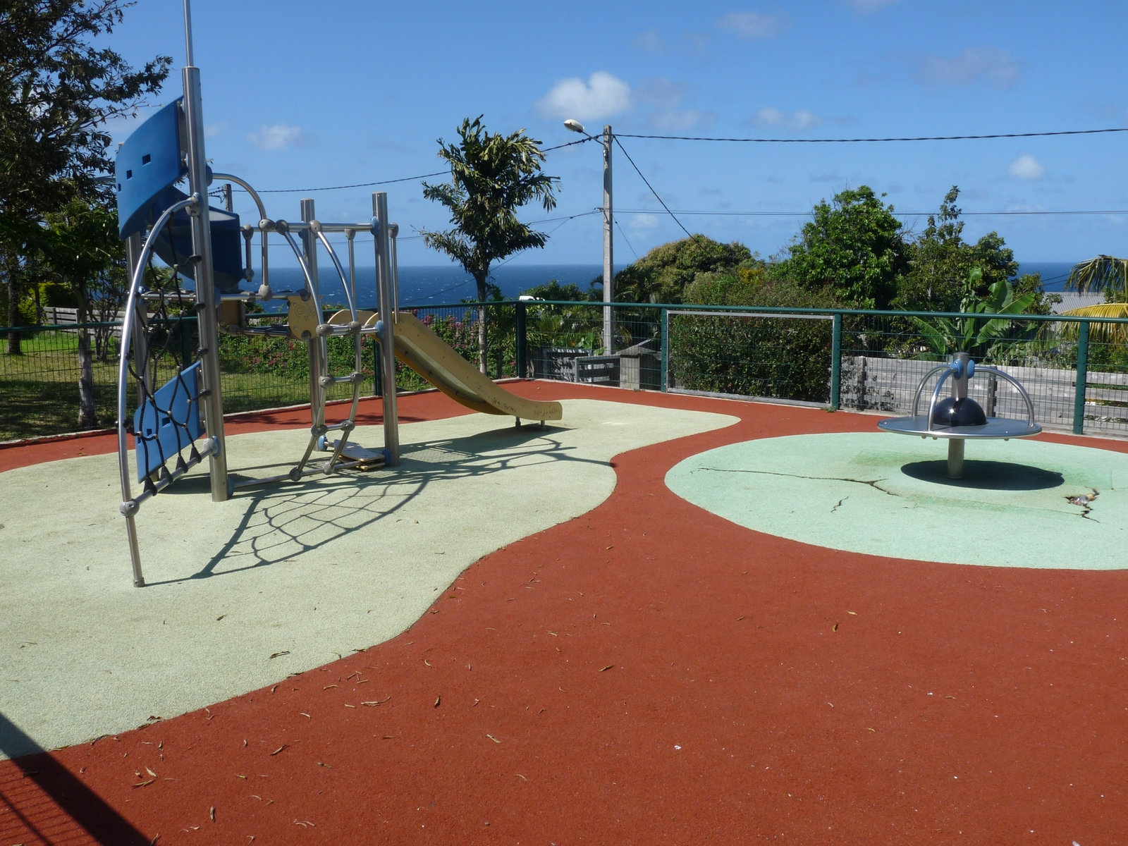 Aire de Jeux - Calbanon