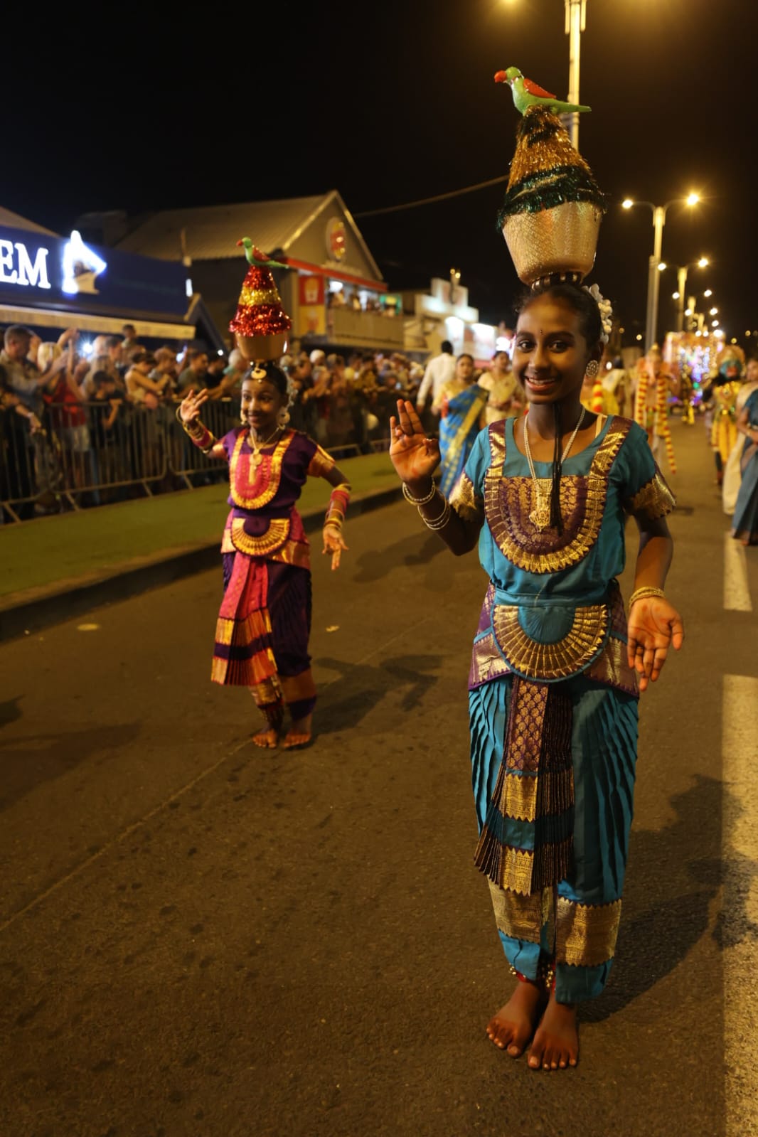 DEFILE DIPAVALI2024