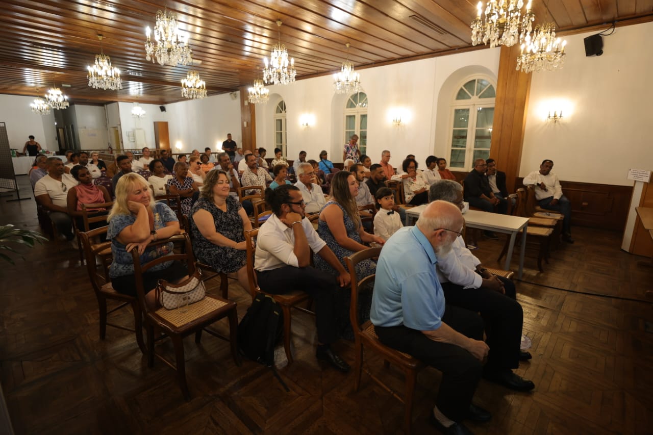 HOMMAGEDEGAULLE301124 assemblee