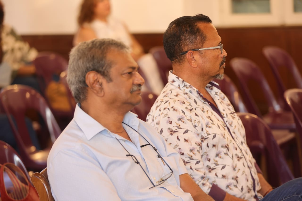 HOMMAGEDEGAULLE301124