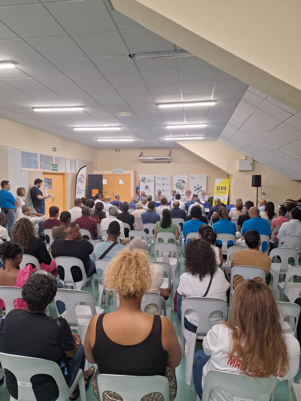 du stade vers l'emploi