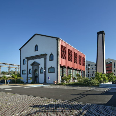 Usine et cheminée de Grand-Bois